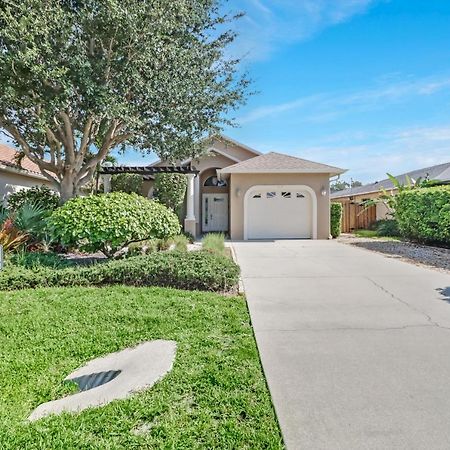 Cozy Beach House - 5 Minutes From Vanderbilt Beach North North Naples Extérieur photo