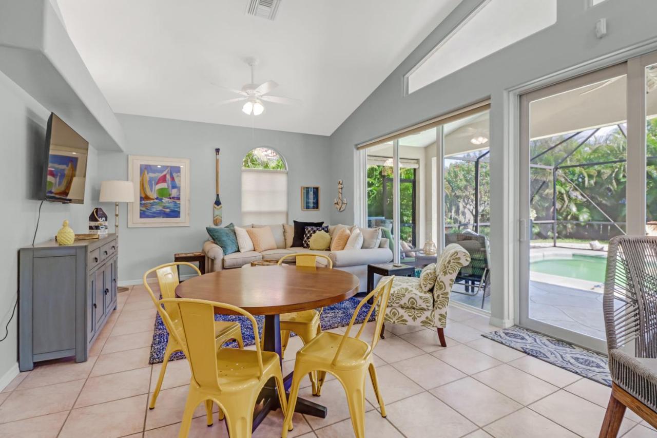 Cozy Beach House - 5 Minutes From Vanderbilt Beach North North Naples Extérieur photo